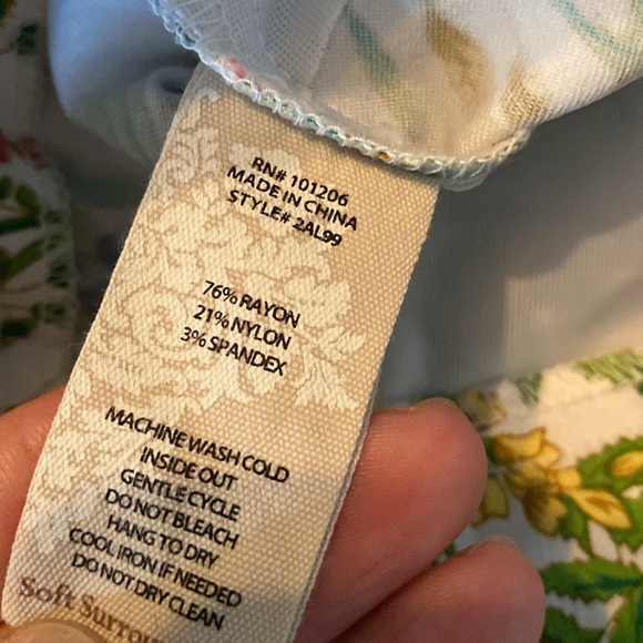 Soft Surroundings In Bloom Pull on Style Pant - Picture 5 of 7